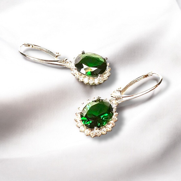 Emerald Earrings Sterling Silver 925 , May birthstone, Nickel Free Hinges - Picture 6 of 7